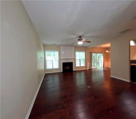 4132 Royal Regency Circle 3, Kennesaw, GA 30144