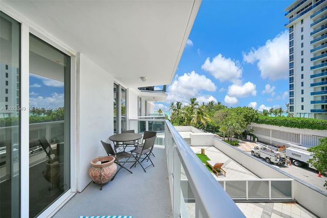 2401 Collins Ave 504, Miami Beach, FL 33140