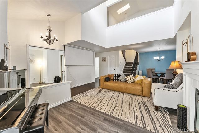 919 Bidwell, San Dimas, CA 91773