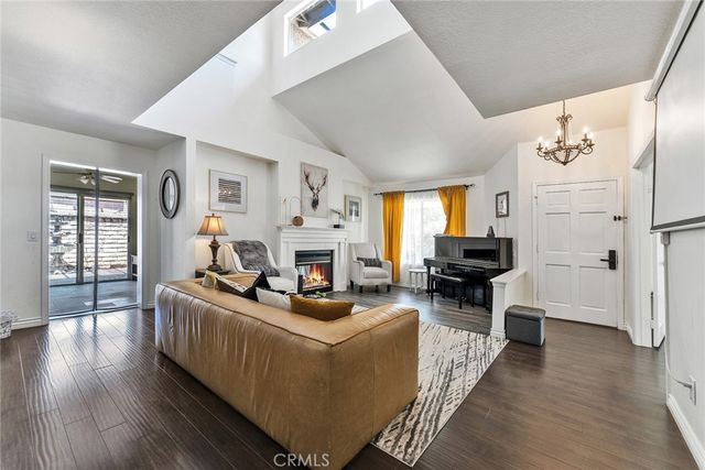 919 Bidwell, San Dimas, CA 91773