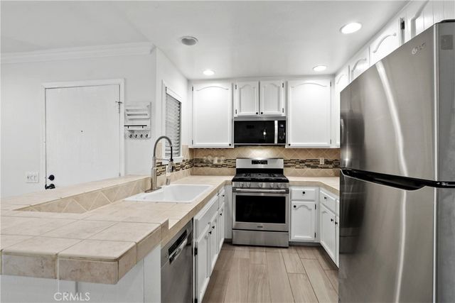 19155 Parkland Street, Yorba Linda, CA 92886