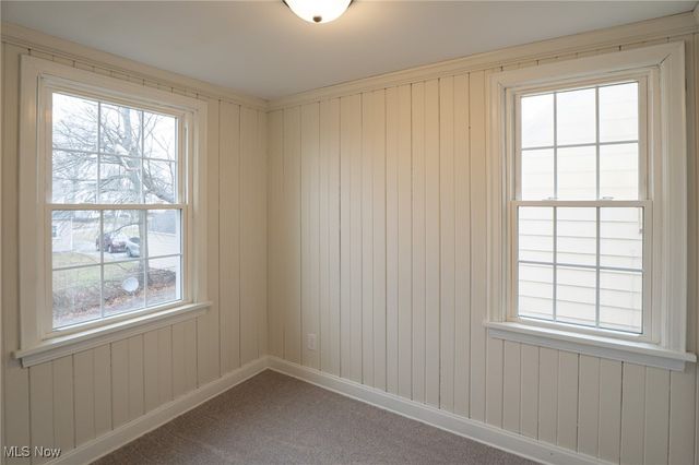 452 W Midlothian Boulevard, Youngstown, OH 44511