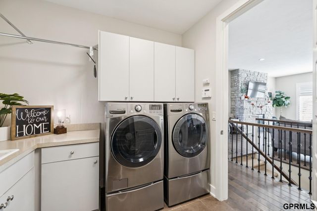 9335 Ravenwood Lane, Lincoln, NE 68526