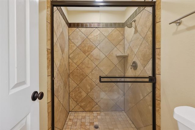 5115 Field Briar Lane, Sugar Land, TX 77479