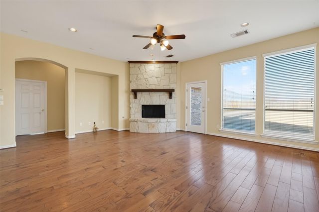 5115 Field Briar Lane, Sugar Land, TX 77479