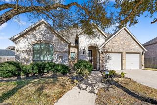 5115 Field Briar Lane, Sugar Land, TX 77479