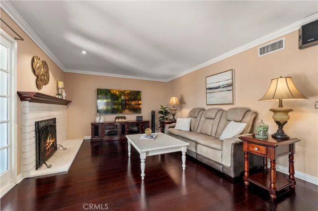 390 N Milford Road, Orange, CA 92867