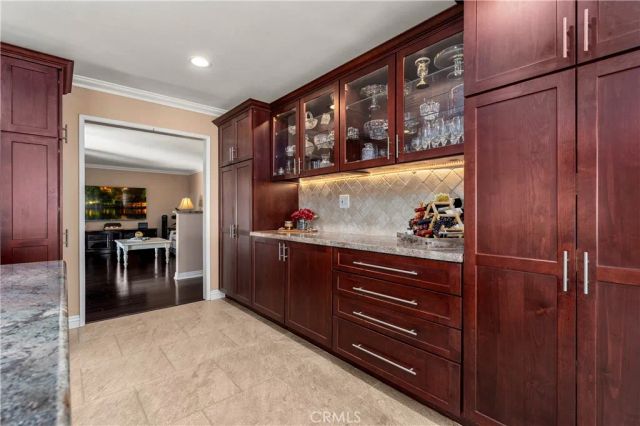 390 N Milford Road, Orange, CA 92867