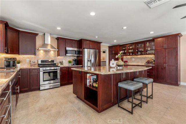 390 N Milford Road, Orange, CA 92867