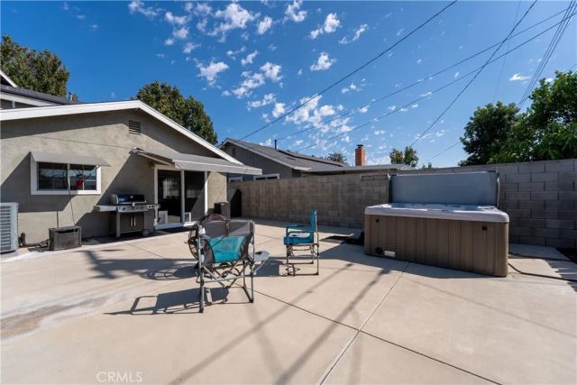 390 N Milford Road, Orange, CA 92867