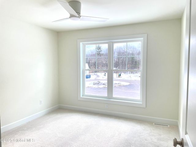 1 Jennifer Lane, Milton, NY 12020