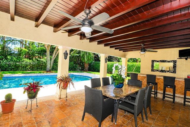 6160 SW 84th Street, South Miami, FL 33143