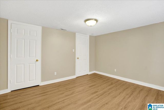 2817 AVENUE C, Birmingham, AL 35218