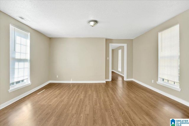 2817 AVENUE C, Birmingham, AL 35218