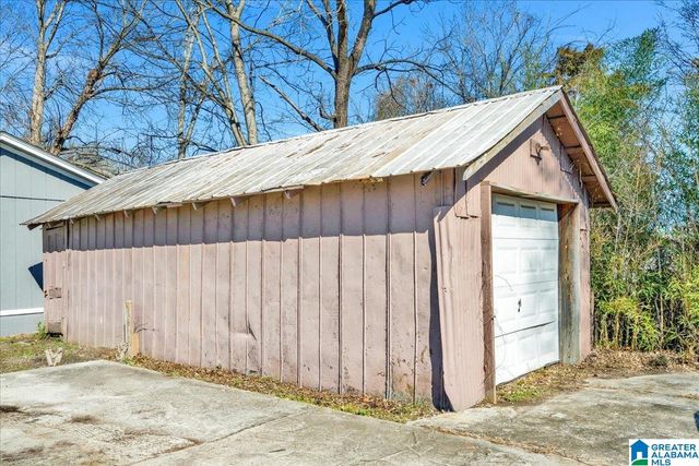 2817 AVENUE C, Birmingham, AL 35218