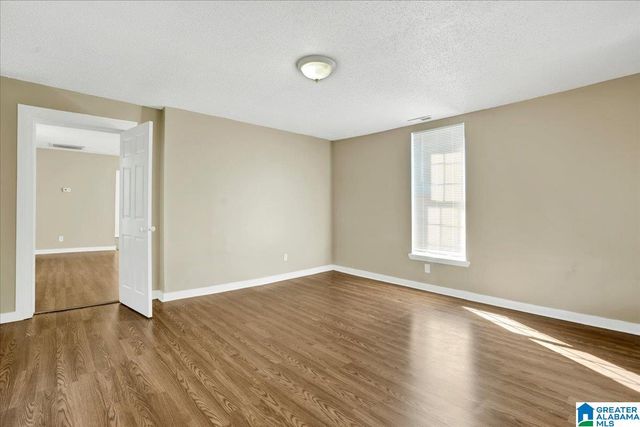 2817 AVENUE C, Birmingham, AL 35218