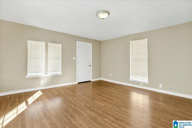 2817 AVENUE C, Birmingham, AL 35218