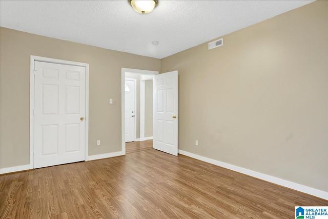 2817 AVENUE C, Birmingham, AL 35218