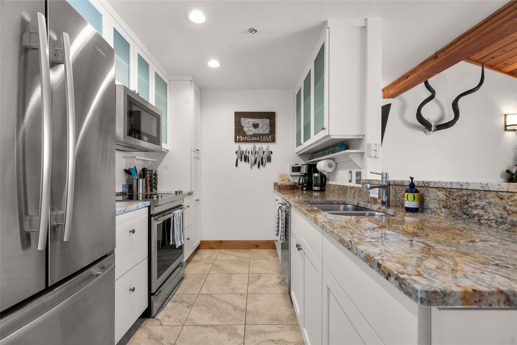 3842 Winter Lane 4, Whitefish, MT 59937 photo 4