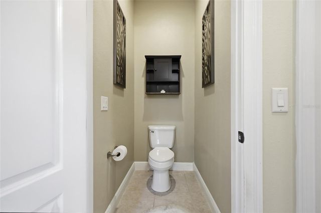 315 W BLUE WATER EDGE DRIVE, Eustis, FL 32736