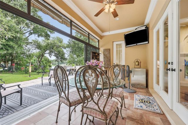 315 W BLUE WATER EDGE DRIVE, Eustis, FL 32736