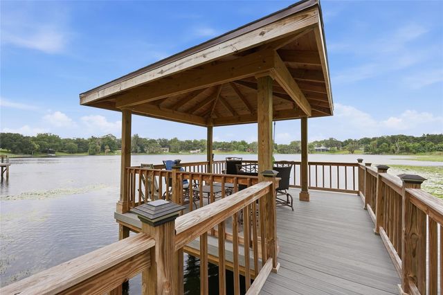 315 W BLUE WATER EDGE DRIVE, Eustis, FL 32736