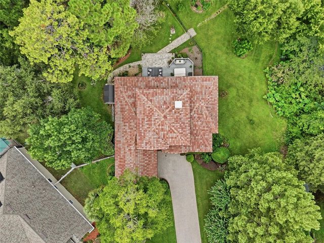 315 W BLUE WATER EDGE DRIVE, Eustis, FL 32736