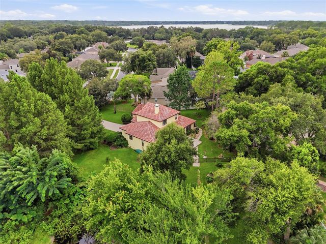 315 W BLUE WATER EDGE DRIVE, Eustis, FL 32736