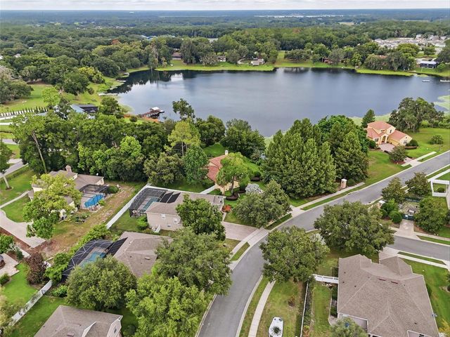 315 W BLUE WATER EDGE DRIVE, Eustis, FL 32736