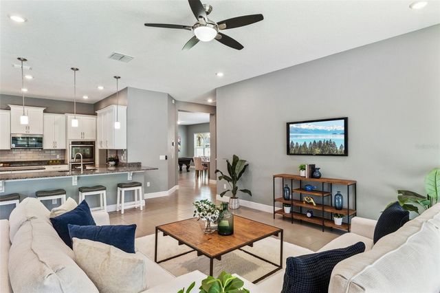 1658 PEACE LILY WAY, Oviedo, FL 32765