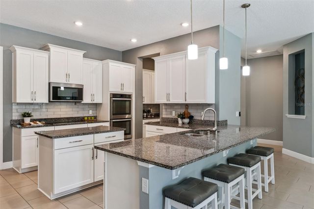 1658 PEACE LILY WAY, Oviedo, FL 32765