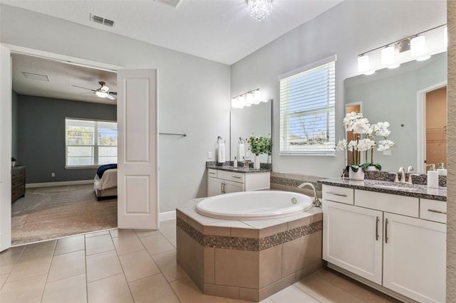 1658 PEACE LILY WAY, Oviedo, FL 32765