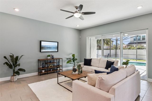 1658 PEACE LILY WAY, Oviedo, FL 32765