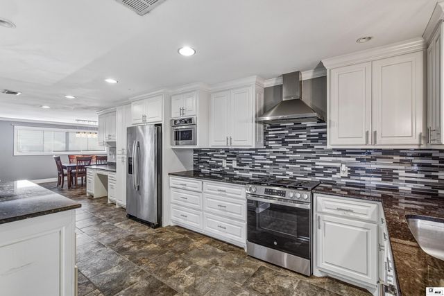 2200 ANN STREET, Monroe, LA 71201