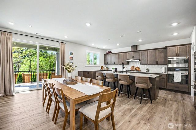 6410 213th Ave Court E, Bonney Lake, WA 98391