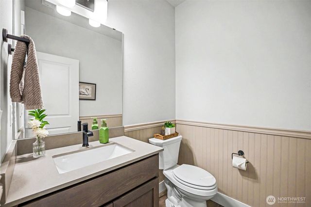 6410 213th Ave Court E, Bonney Lake, WA 98391
