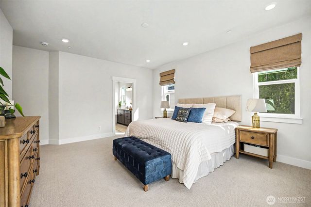 6410 213th Ave Court E, Bonney Lake, WA 98391