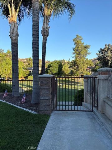 23295 Continental Drive, Canyon Lake, CA 92587