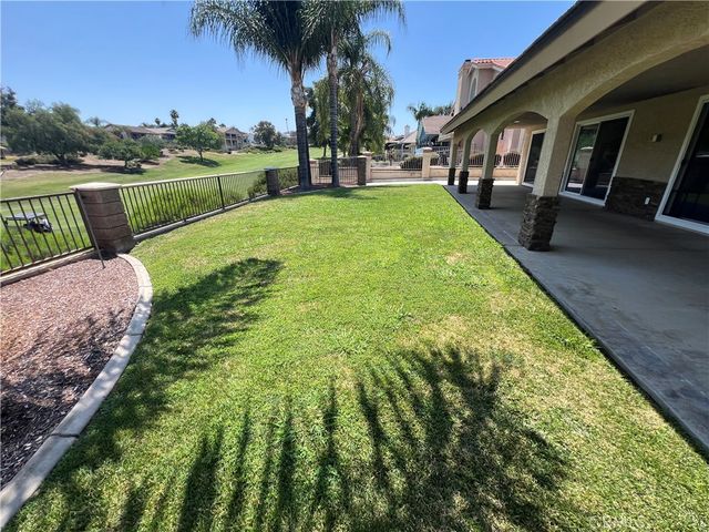 23295 Continental Drive, Canyon Lake, CA 92587