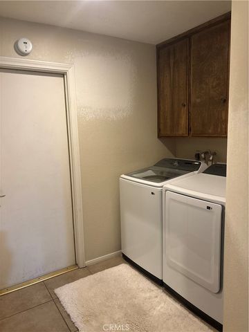 23295 Continental Drive, Canyon Lake, CA 92587
