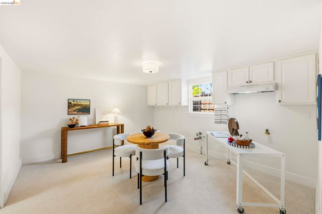 3600 Quigley St, Oakland, CA 94619