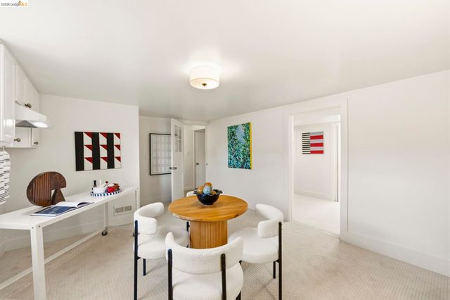 3600 Quigley St, Oakland, CA 94619