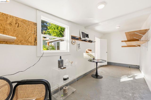 3600 Quigley St, Oakland, CA 94619
