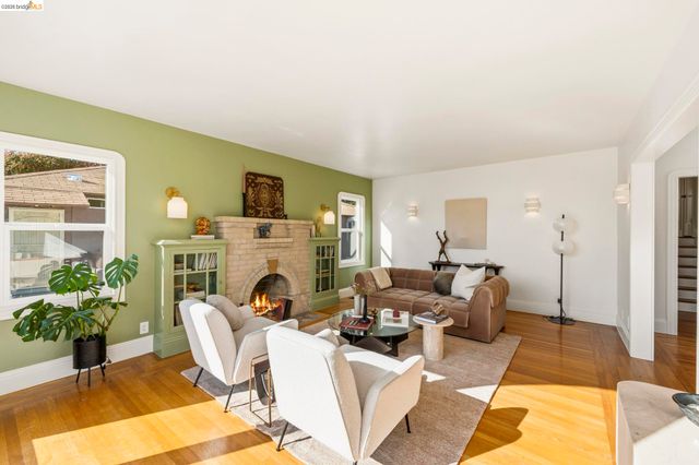 3600 Quigley St, Oakland, CA 94619