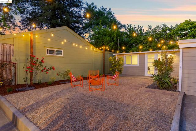 3600 Quigley St, Oakland, CA 94619