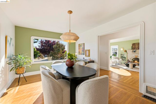 3600 Quigley St, Oakland, CA 94619