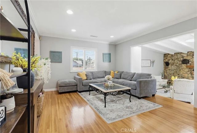 555 W Shadwell, Carson, CA 90745