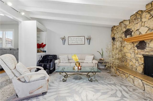 555 W Shadwell, Carson, CA 90745