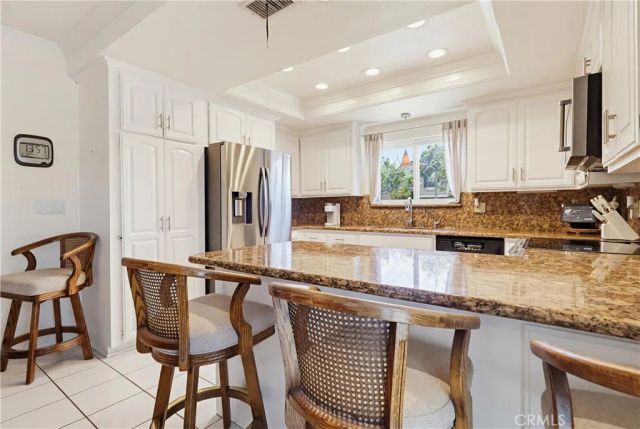 555 W Shadwell, Carson, CA 90745