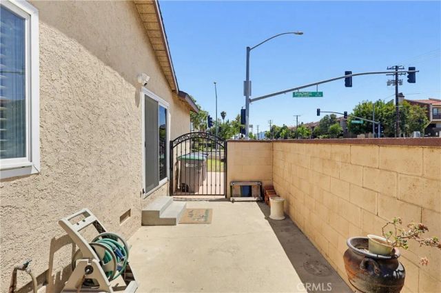 555 W Shadwell, Carson, CA 90745